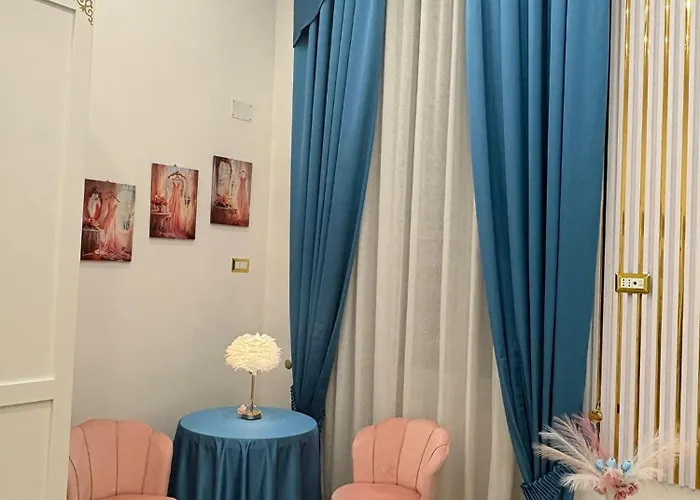 Elegant House In Apartment Pompei